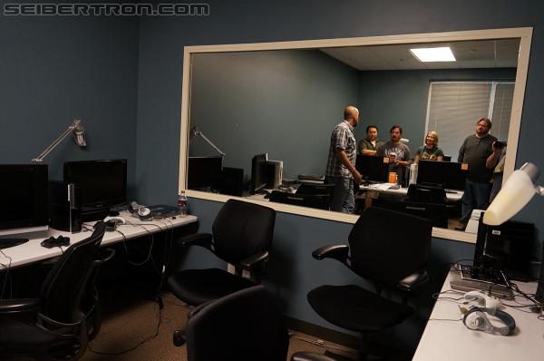 SDCC 2012: High Moon Studios tour for Transformers fansites - Transformers Event: DSC01249