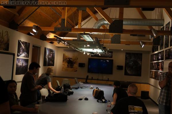 SDCC 2012: High Moon Studios tour for Transformers fansites - Transformers Event: DSC01279