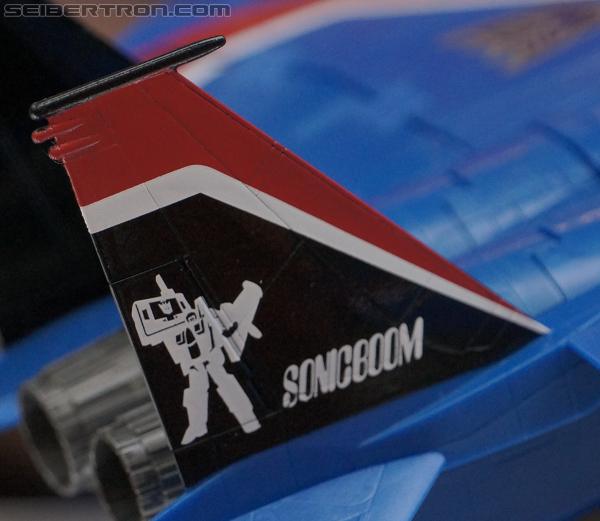 SDCC 2012: Transformers Masterpieces - Transformers Event: DSC01920a