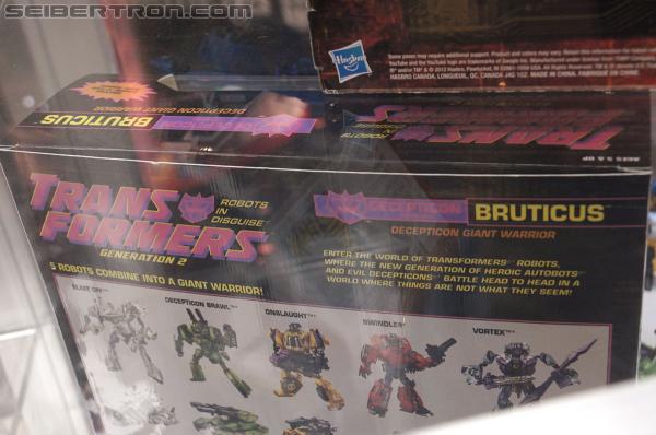 SDCC 2012 - Transformers G2 Bruticus