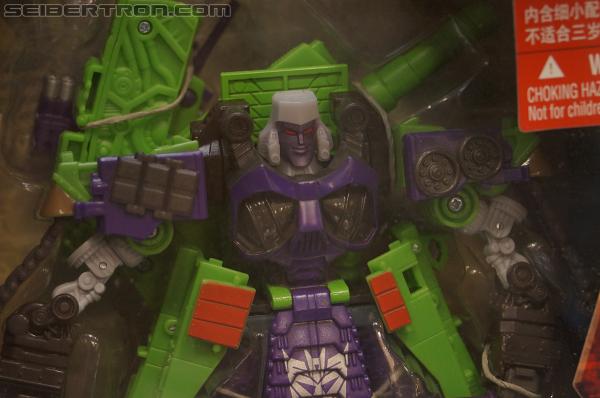 SDCC 2012: Transformers Generations China Imports - Transformers Event: DSC01976