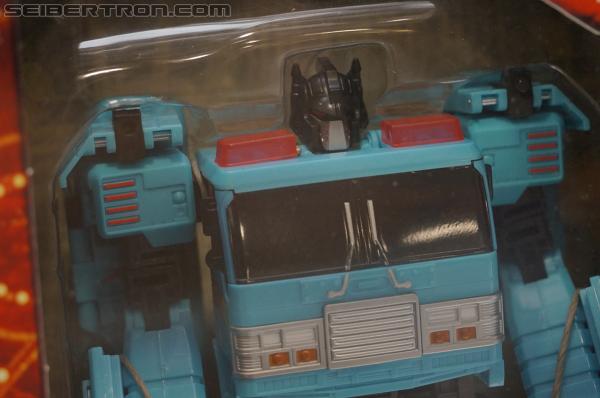 SDCC 2012: Transformers Generations China Imports - Transformers Event: DSC01977