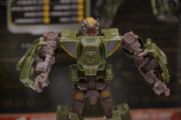 SDCC 2012: Transformers Generations China Imports - Transformers Event: DSC02009