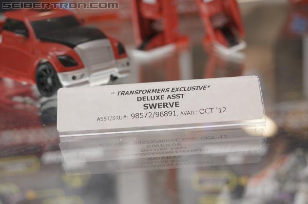 SDCC 2012: Transformers Generations China Imports - Transformers Event: DSC02031