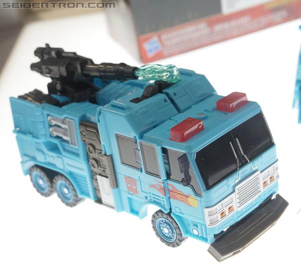 SDCC 2012: Transformers Generations China Imports - Transformers Event: DSC02041
