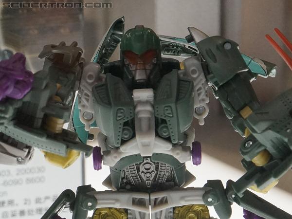 SDCC 2012: Transformers Generations China Imports - Transformers Event: DSC02047a