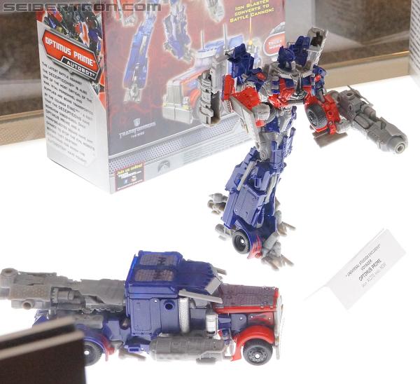 SDCC 2012: Transformers Movie Universe Products - Transformers Event: DSC01393a