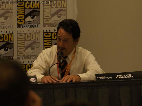 SDCC 2012: Panel - Larry King interviews Peter Cullen - Transformers Event: DSC02390