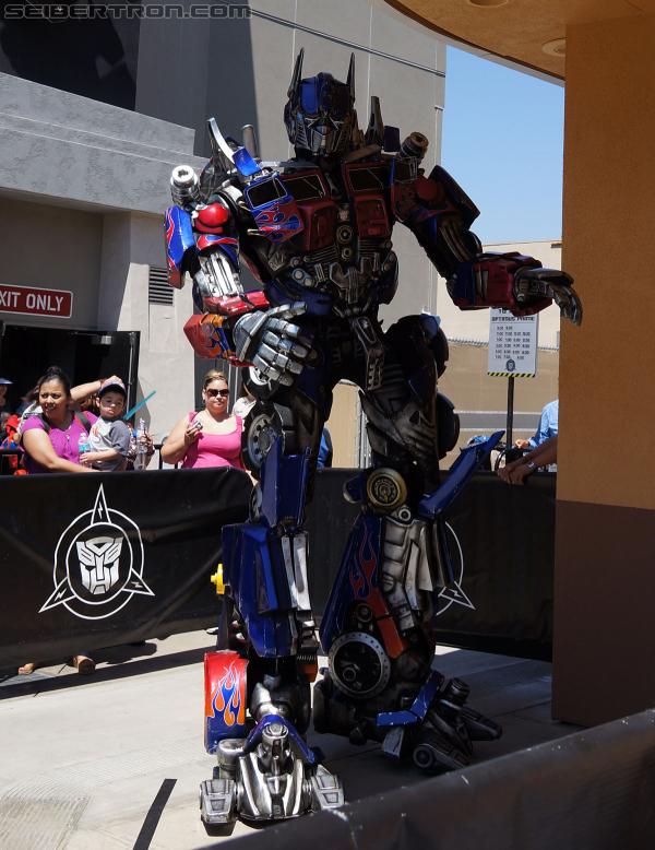 Universal Studios Hollywood - Transformers The Ride 3D: Transformers The Ride 3D - The Experience - Transformers Event: DSC03971a