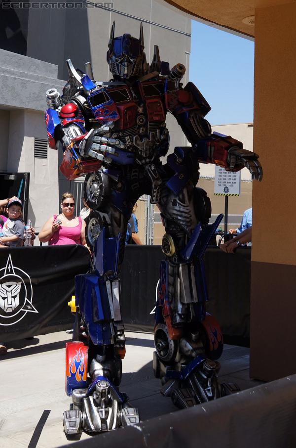 Universal Studios Hollywood - Transformers The Ride 3D: Transformers The Ride 3D - The Experience - Transformers Event: DSC03972a