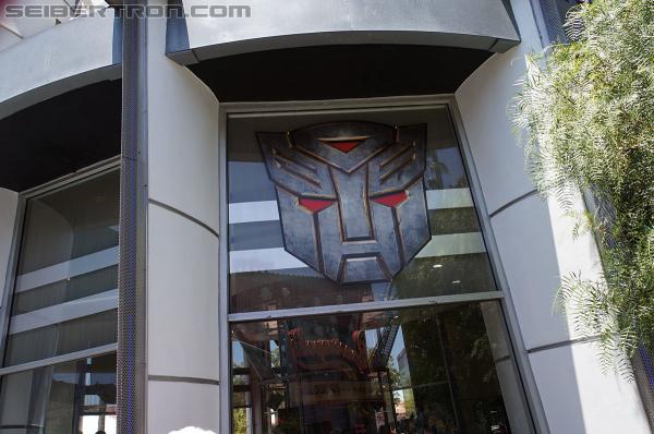 Transformers News: Seibertron.com's tour of Transformers The Ride 3D at Universal Studios Hollywood - Part 2: Image