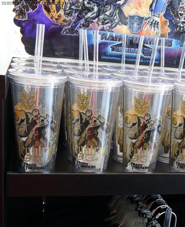 Universal Studios Hollywood - Transformers The Ride 3D: Transformers The Ride 3D - Supply Vault Store - Transformers Event: DSC03746a