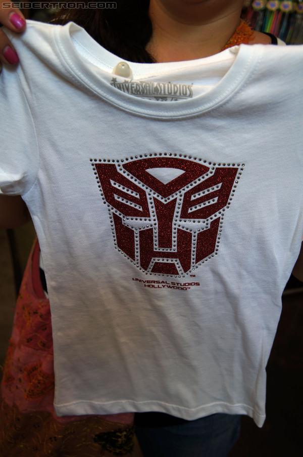 Universal Studios Hollywood - Transformers The Ride 3D: Transformers The Ride 3D - Supply Vault Store - Transformers Event: DSC03759