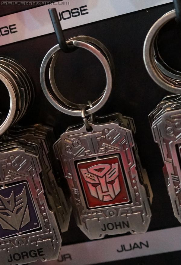 Universal Studios Hollywood - Transformers The Ride 3D: Transformers The Ride 3D - Supply Vault Store - Transformers Event: DSC03773a