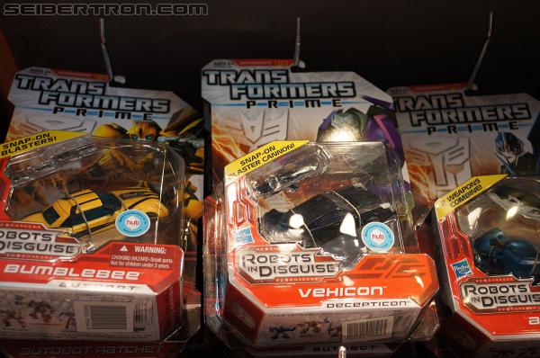 Universal Studios Hollywood - Transformers The Ride 3D: Transformers The Ride 3D - Supply Vault Store - Transformers Event: DSC03900