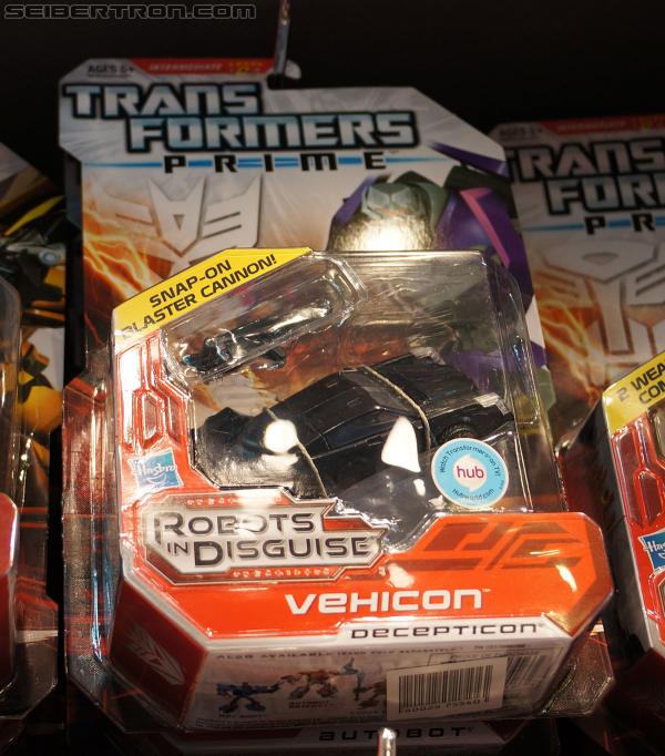 Universal Studios Hollywood - Transformers The Ride 3D: Transformers The Ride 3D - Supply Vault Store - Transformers Event: DSC03900a