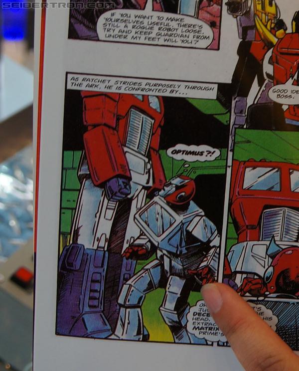 Universal Studios Hollywood - Transformers The Ride 3D: Transformers The Ride 3D - Supply Vault Store - Transformers Event: DSC03914a