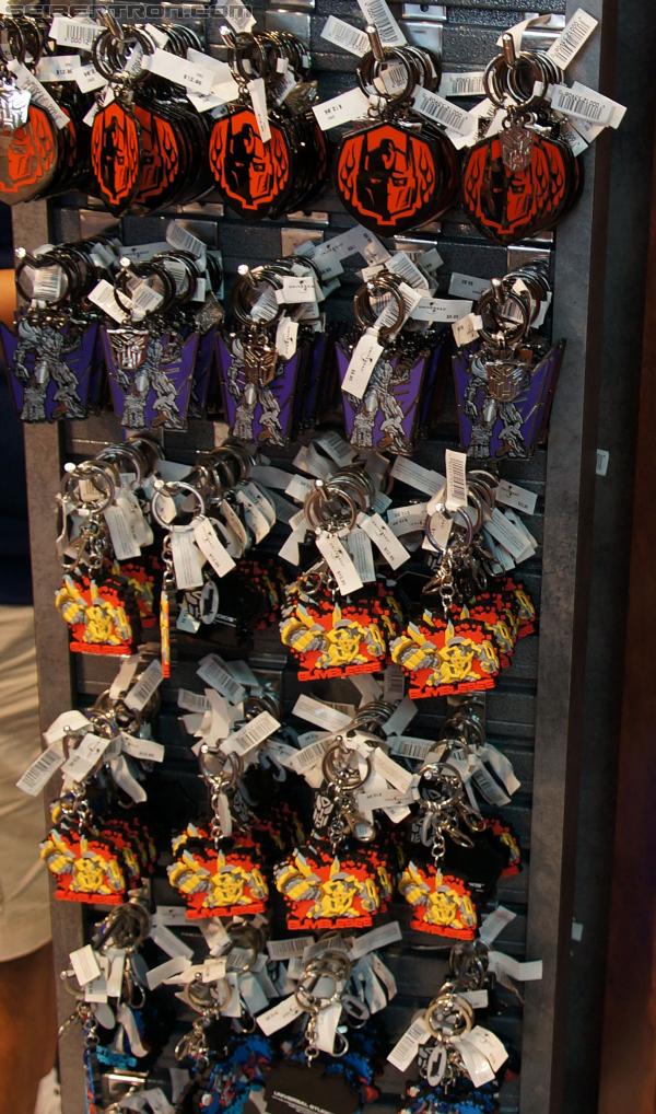 Universal Studios Hollywood - Transformers The Ride 3D: Transformers The Ride 3D - Supply Vault Store - Transformers Event: DSC03923a