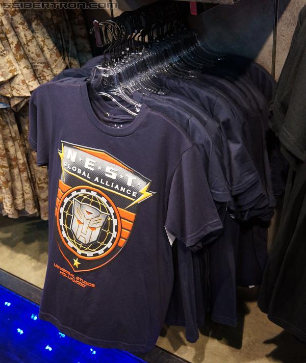 Universal Studios Hollywood - Transformers The Ride 3D: Transformers The Ride 3D - Supply Vault Store - Transformers Event: DSC03952a