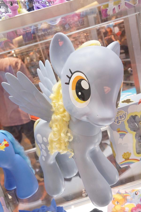 SDCC 2012: My Little Pony from Hasbro - Transformers Event: DSC02231
