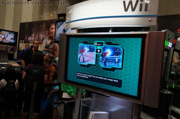 SDCC 2012: Activision Fall of Cybertron Panel and Booth - Transformers Event: DSC01699