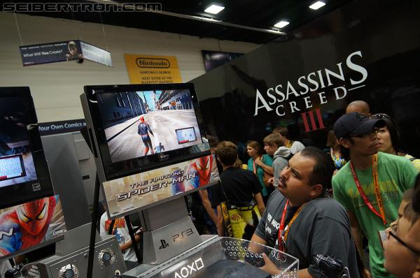 SDCC 2012: Activision Fall of Cybertron Panel and Booth - Transformers Event: DSC02888