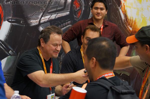SDCC 2012: Activision Fall of Cybertron Panel and Booth - Transformers Event: DSC02901