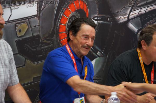 SDCC 2012: Activision Fall of Cybertron Panel and Booth - Transformers Event: DSC02906