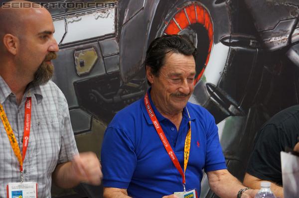 SDCC 2012: Activision Fall of Cybertron Panel and Booth - Transformers Event: DSC02911