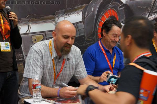 SDCC 2012: Activision Fall of Cybertron Panel and Booth - Transformers Event: DSC02923