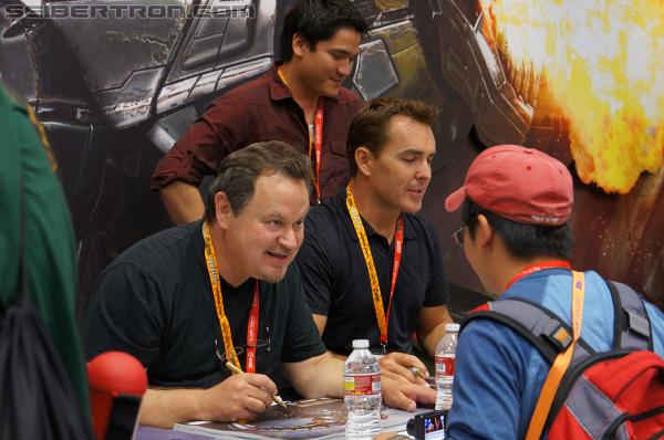 SDCC 2012: Activision Fall of Cybertron Panel and Booth - Transformers Event: DSC02932