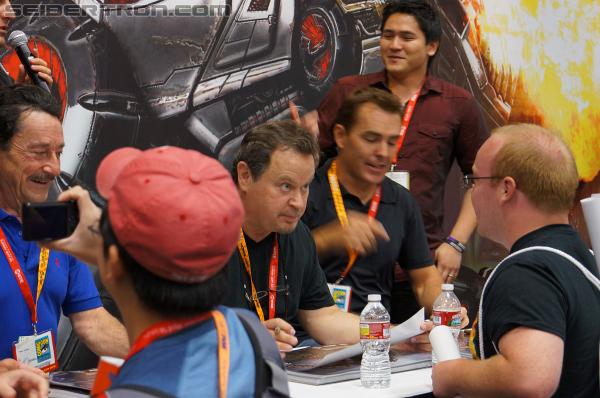SDCC 2012: Activision Fall of Cybertron Panel and Booth - Transformers Event: DSC02937
