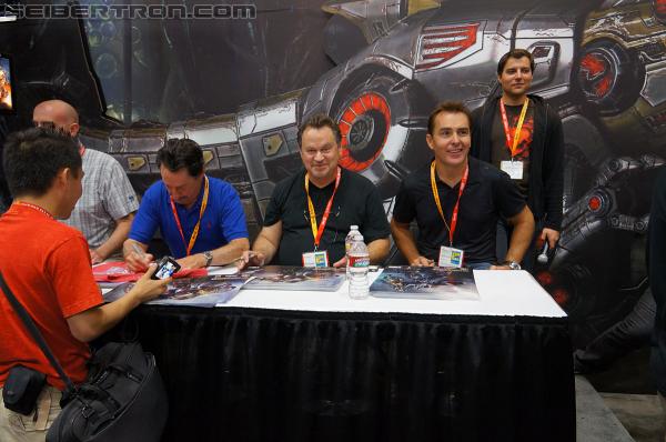 SDCC 2012: Activision Fall of Cybertron Panel and Booth - Transformers Event: DSC02967