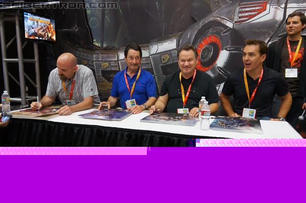 SDCC 2012: Activision Fall of Cybertron Panel and Booth - Transformers Event: DSC02968