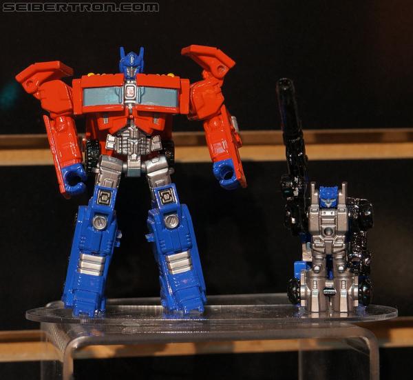 Toy Fair 2013: Transformers Generations - Transformers Event: DSC02073a