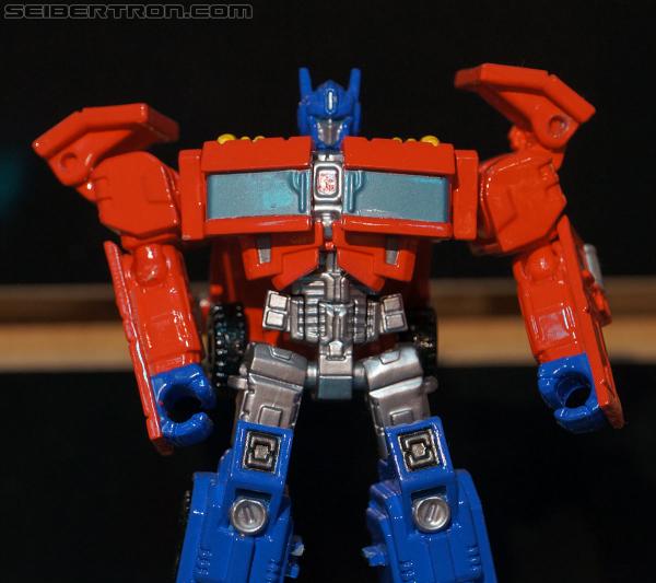 Toy Fair 2013: Transformers Generations - Transformers Event: DSC02074