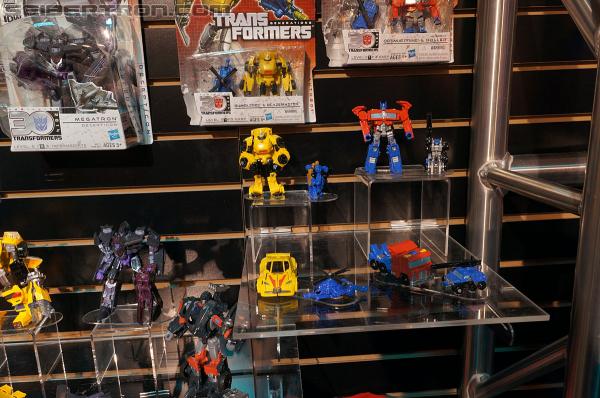 Toy Fair 2013: Transformers Generations - Transformers Event: DSC02080