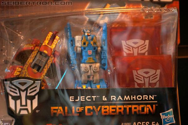 Toy Fair 2013: Transformers Generations - Transformers Event: DSC02090