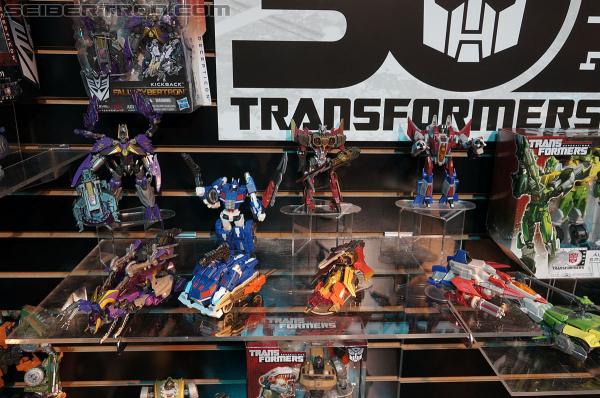 Toy Fair 2013: Transformers Generations - Transformers Event: DSC02102