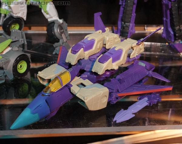 Toy Fair 2013: Transformers Generations - Transformers Event: DSC02117a