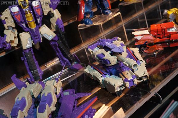 Toy Fair 2013: Transformers Generations - Transformers Event: DSC02118