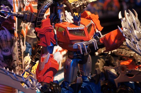 Toy Fair 2013: Transformers Prime "Beast Hunters" - Transformers Event: DSC02136