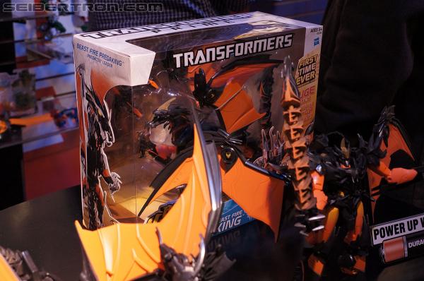 Toy Fair 2013: Transformers Prime "Beast Hunters" - Transformers Event: DSC02147