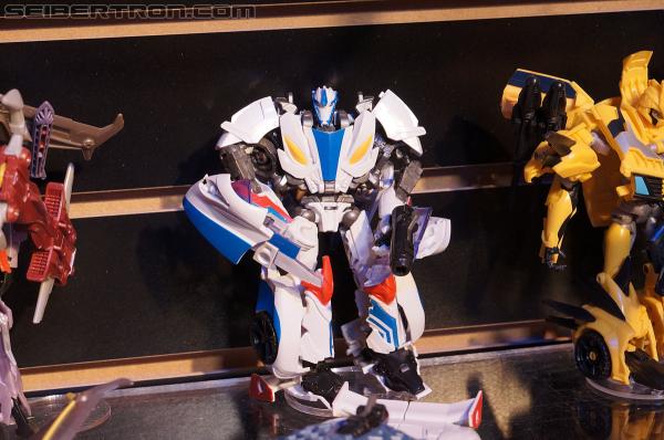 Toy Fair 2013: Transformers Prime "Beast Hunters" - Transformers Event: DSC02260