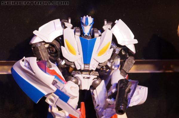 Toy Fair 2013: Transformers Prime "Beast Hunters" - Transformers Event: DSC02261