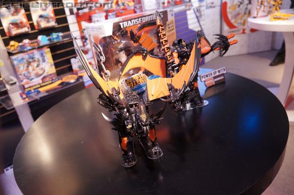 Toy Fair 2013: Transformers Prime "Beast Hunters" - Transformers Event: DSC02318