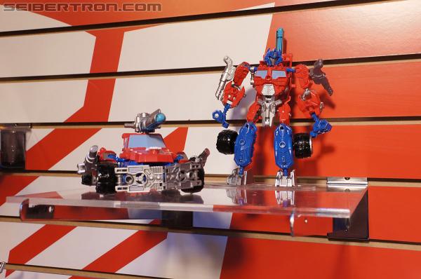 Toy Fair 2013: Transformers Construct-Bots - Transformers Event: DSC02222