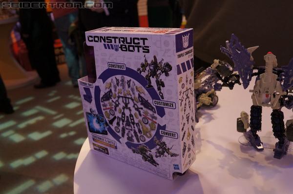 Toy Fair 2013: Transformers Construct-Bots - Transformers Event: DSC02227