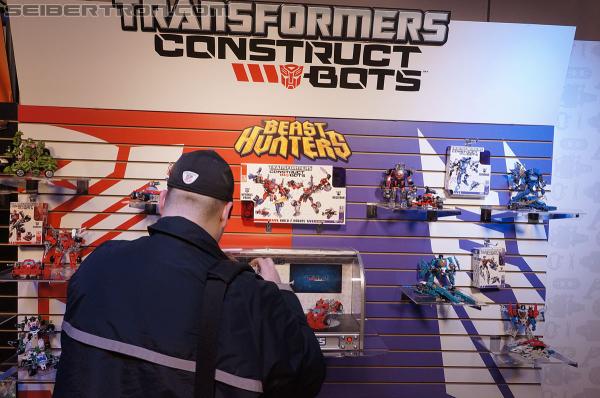Toy Fair 2013: Transformers Construct-Bots - Transformers Event: DSC02239