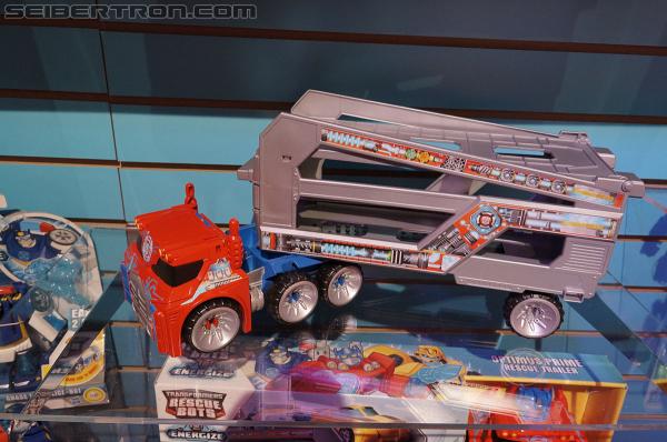 Transformers News: Toy Fair 2013 Coverage: Transformers: Rescue Bots Toy Fair 2013 Coverage: Transformers: Rescue Bots